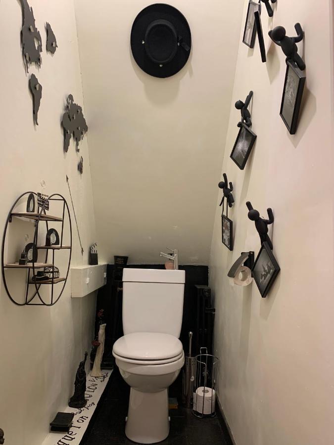 L'Albizia Apartment Seigy ภายนอก รูปภาพ